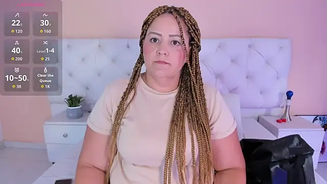 Snapshot of katte_landerr chatting on October 2025 01:10:02 PM katte landerr online show from October 2025 01:10:02 PM