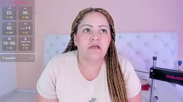 Snapshot of katte_landerr chatting on October 2025 01:11:01 PM katte landerr online show from October 2025 01:11:01 PM