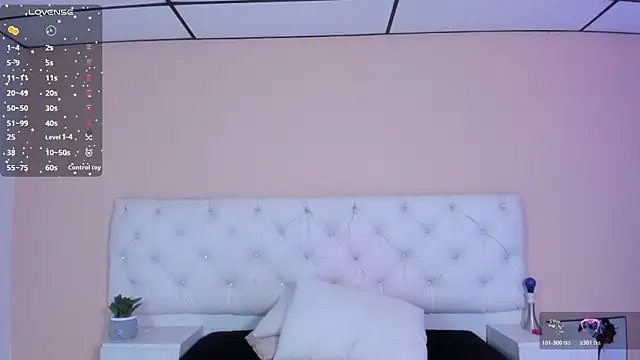 Snapshot of katte_landerr chatting on November 2025 12:43:01 PM katte landerr online show from November 2025 12:43:01 PM