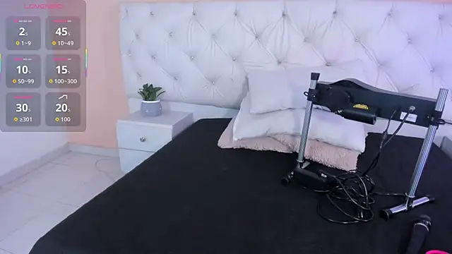 Snapshot of katte_landerr chatting on November 2025 01:21:02 PM katte landerr online show from November 2025 01:21:02 PM