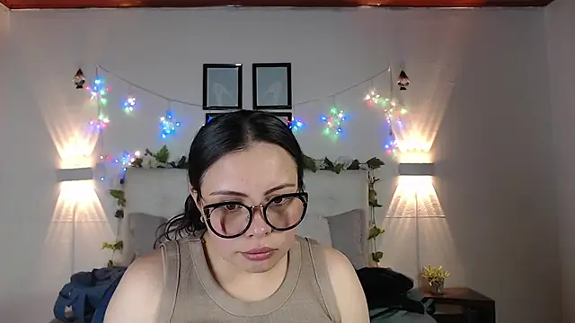 Megan 05  online show from February 2026 06:30:01 PM