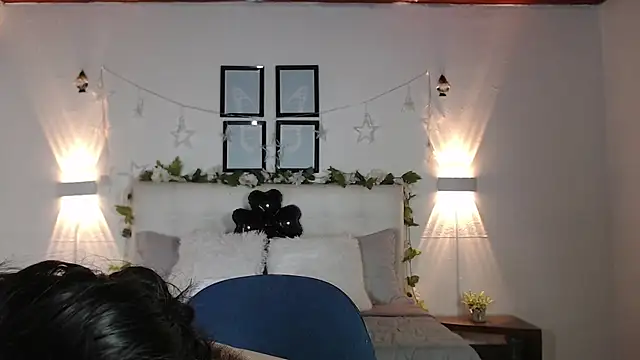 Megan 05  online show from February 2026 06:20:01 PM