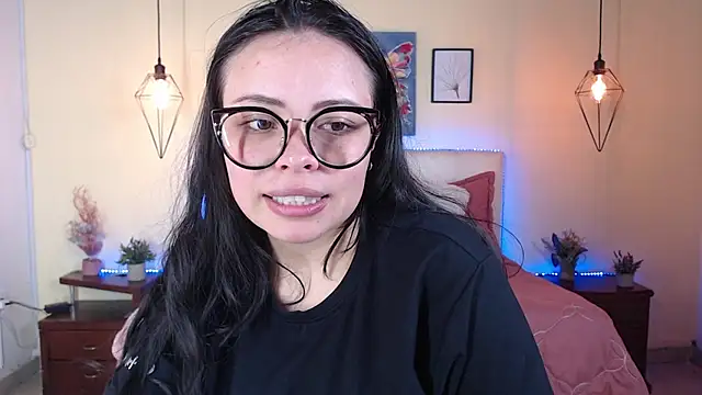 Snapshot of Megan_05_ chatting on June 2026 02:44:02 PM Megan 05 online show from June 2026 02:44:02 PM