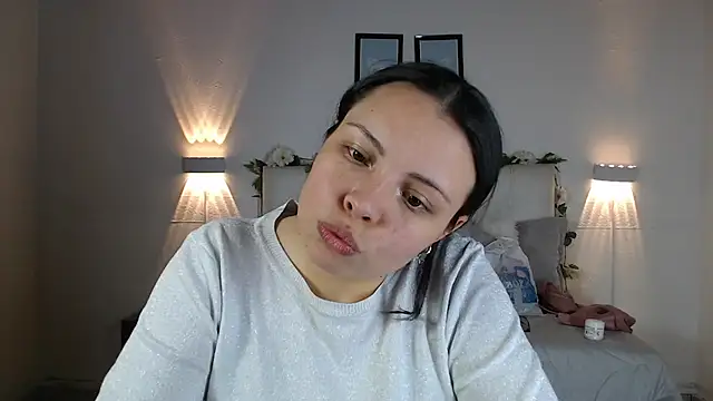 Megan 05  online show from October 2025 05:58:01 PM