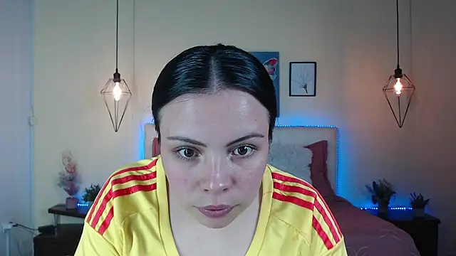 Snapshot of Megan_05_ chatting on June 2026 07:13:01 PM Megan 05 online show from June 2026 07:13:01 PM