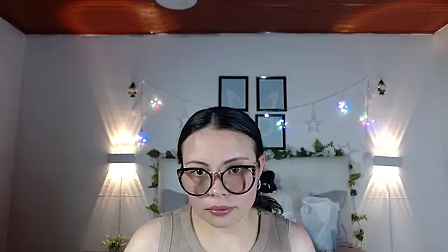 Megan 05  online show from February 2026 06:48:02 PM