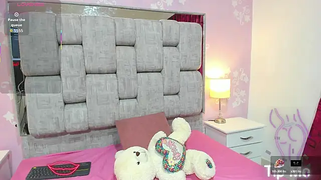 KatySweetas online show from October 2025 01:56:02 PM