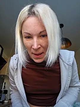 Snapshot of Sunny-Sin chatting on February 2026 11:20:02 AM Sunny-Sin online show from February 2026 11:20:02 AM