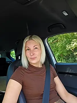 Snapshot of Sunny-Sin chatting on September 2025 10:00:02 AM Sunny-Sin online show from September 2025 10:00:02 AM