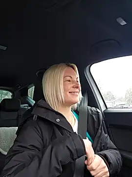 Snapshot of Sunny-Sin chatting on February 2026 11:18:02 AM Sunny-Sin online show from February 2026 11:18:02 AM