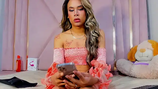 jazmin waked online show from November 2025 03:39:02 AM