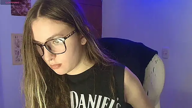 velvet  moon online show from March 2026 04:13:01 AM