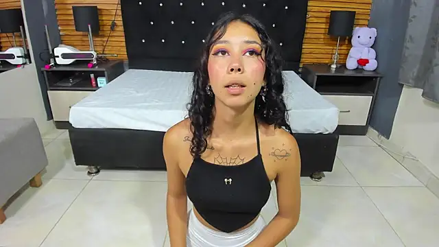 Snapshot of Lisa_sweetas chatting on November 2025 07:17:01 PM Lisa sweetas online show from November 2025 07:17:01 PM