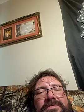 bigdaddypatches37 online show from February 2026 08:17:02 PM