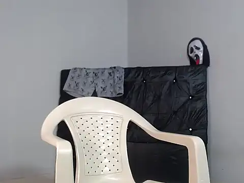 masterbrave420 online show from December 2025 02:01:01 AM