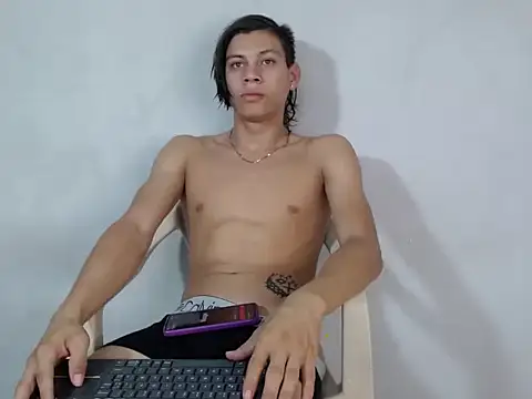 masterbrave420 online show from November 2025 08:34:02 PM