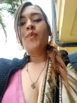 miss berlyn online show from November 2025 06:29:02 PM