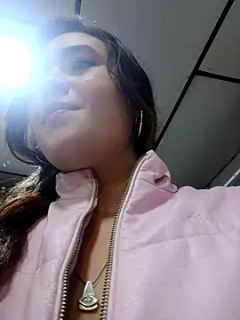 miss berlyn online show from January 2026 03:12:01 AM