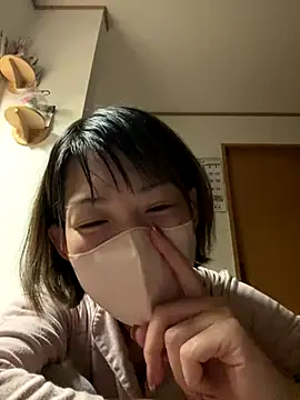 Snapshot of usako_2025 chatting on January 2026 12:23:02 PM usako 2025 online show from January 2026 12:23:02 PM