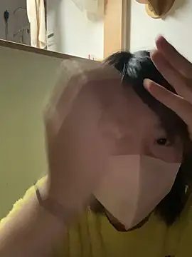 Snapshot of usako_2025 chatting on November 2025 04:06:02 PM usako 2025 online show from November 2025 04:06:02 PM