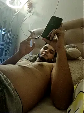 Hotguys111 online show from September 2025 03:57:01 AM