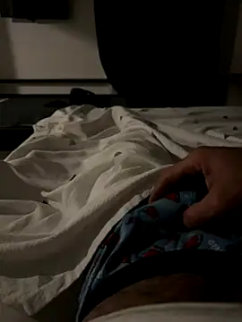 35-Dsk online show from November 2025 09:15:01 PM