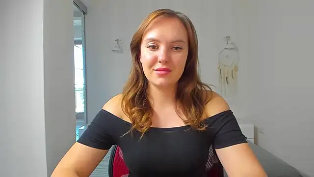EmmaNorman online show from September 2025 02:02:01 PM