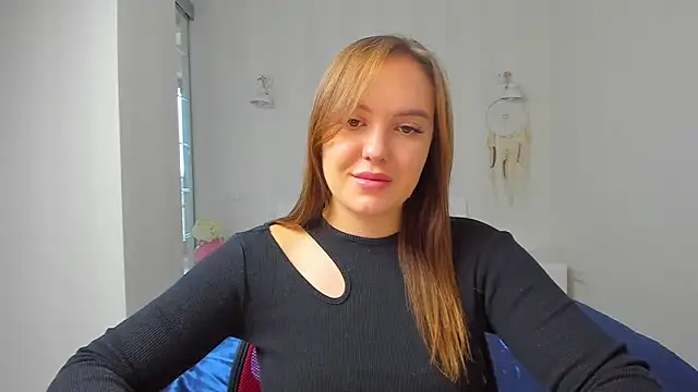 EmmaNorman online show from October 2025 12:19:01 PM
