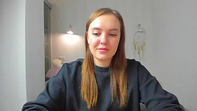 EmmaNorman online show from October 2025 04:19:01 PM