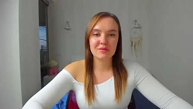 EmmaNorman online show from October 2025 03:12:01 PM