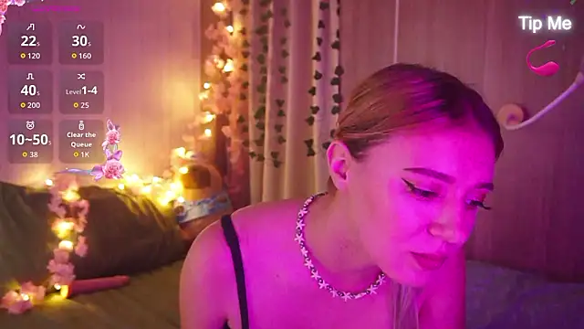 PinkyAura online show from February 2026 04:59:01 PM