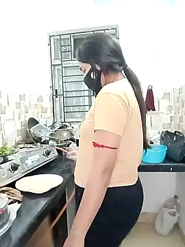 Snehabeauti online show from April 2026 02:18:02 PM