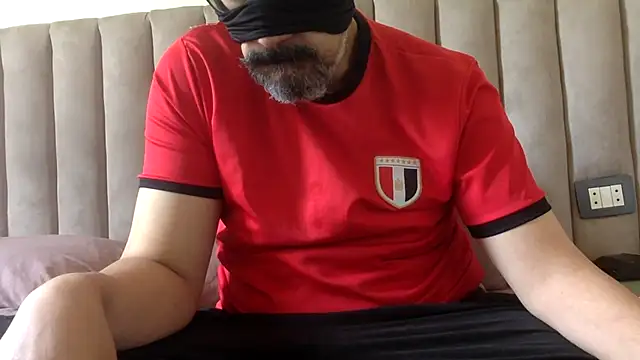 CaiBull online show from June 2026 01:39:02 PM
