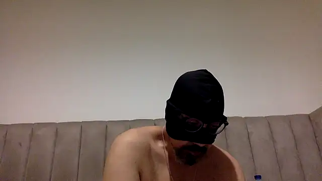 CaiBull online show from July 2026 09:03:02 PM