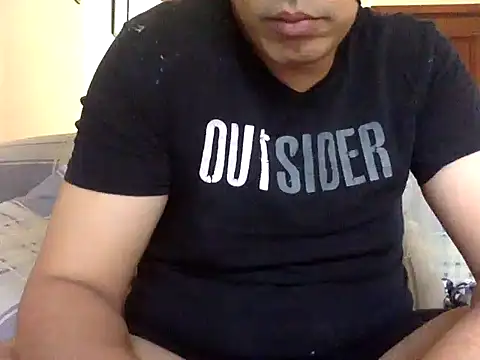 Snapshot of CaiBull chatting on October 2025 07:53:02 AM CaiBull online show from October 2025 07:53:02 AM
