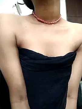 Naina 04 online show from September 2025 03:52:02 AM