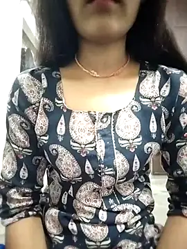 Naina 04 online show from September 2025 04:07:02 PM