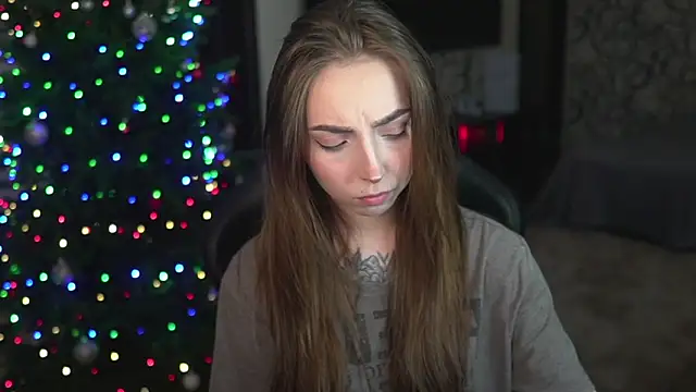 Snapshot of lis_silver chatting on December 2025 07:41:01 PM lis silver online show from December 2025 07:41:01 PM