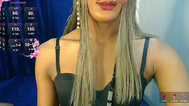 Snapshot of DARK_FANTASIES__ chatting on October 2025 08:43:02 PM DARK FANTASIES online show from October 2025 08:43:02 PM