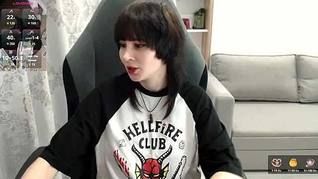 MistyDark online show from November 2025 08:46:02 PM