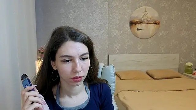 Snapshot of KellyShines chatting on June 2026 01:11:01 PM KellyShines online show from June 2026 01:11:01 PM
