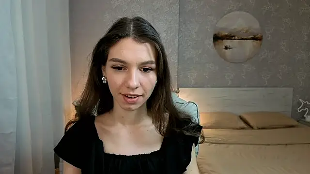 KellyShines online show from October 2025 01:01:02 PM