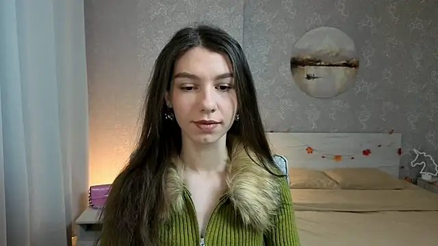 KellyShines online show from December 2025 02:22:02 PM