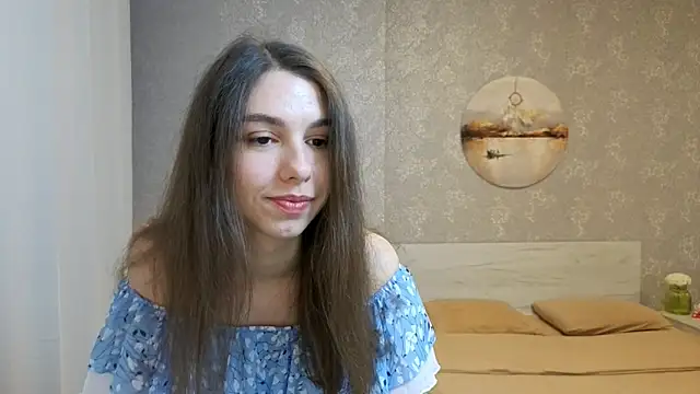 Snapshot of KellyShines chatting on June 2026 06:23:02 PM KellyShines online show from June 2026 06:23:02 PM