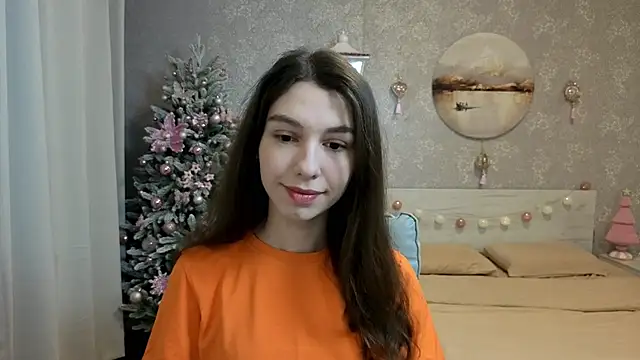 KellyShines online show from December 2025 02:20:01 PM