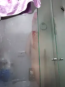 Megara 25 online show from March 2026 12:09:02 PM