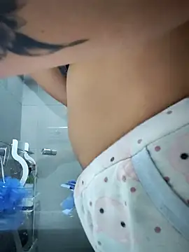 Snapshot of Megara_25 chatting on November 2025 11:15:02 AM Megara 25 online show from November 2025 11:15:02 AM