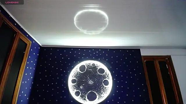 Megara 25 online show from March 2026 11:43:01 AM