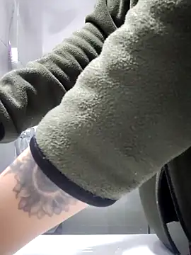 Megara 25 online show from March 2026 10:17:02 AM