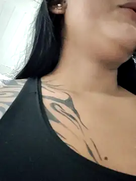 Snapshot of Megara_25 chatting on October 2025 01:40:01 AM Megara 25 online show from October 2025 01:40:01 AM